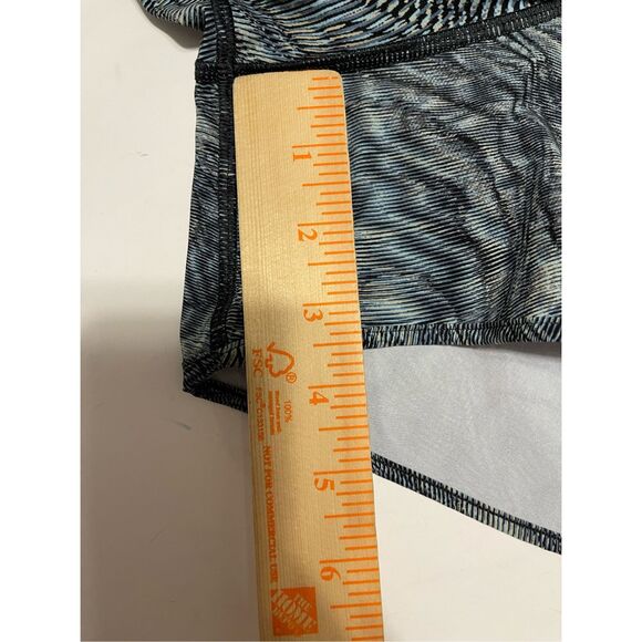 Lululemon Women’s Lined‎ Running Athletic Shorts Size 8 - Picture 6 of 8